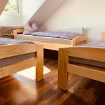 Apartment Moderne Im Grünen In Wrn