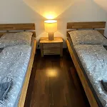 Moderne Im Grünen In Wrn Apartment