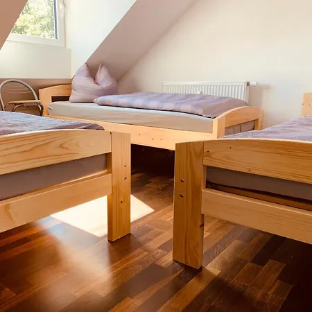 Apartament Moderne Im Gruenen In Wrn