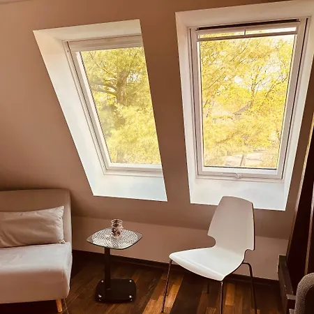 Apartman Moderne Im Gruenen In Wrn *