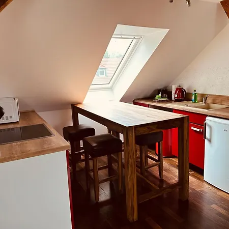 Apartment Moderne Im Gruenen In Wrn *