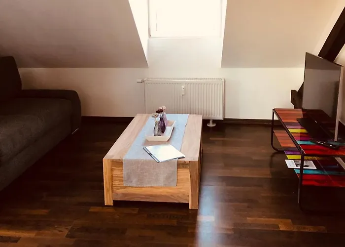 Moderne Im Gruenen In Wrn * Werneuchen