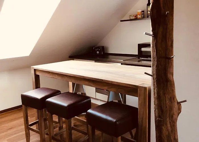 アパート Moderne Im Gruenen In Wrn *