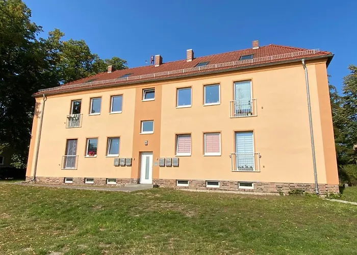 Moderne Im Gruenen In Wrn アパート Werneuchen