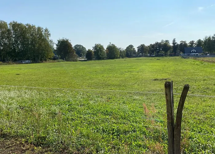 Moderne Im Gruenen In Wrn Werneuchen