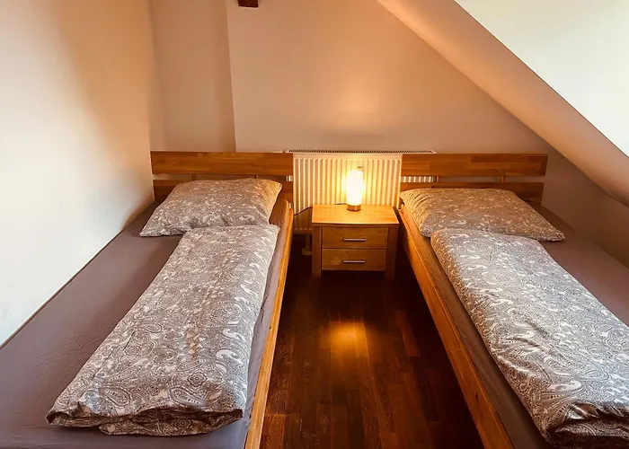 Moderne Im Gruenen In Wrn Werneuchen