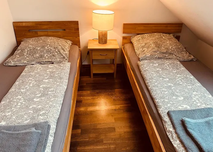 Moderne Im Gruenen In Wrn * Werneuchen