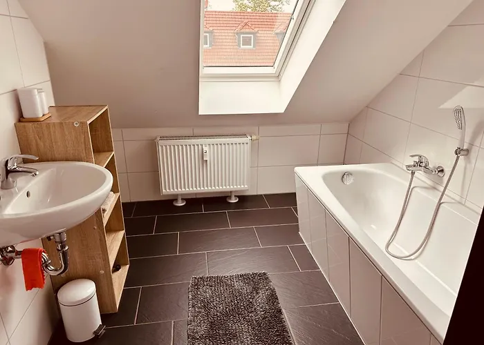 Moderne Im Gruenen In Wrn アパート